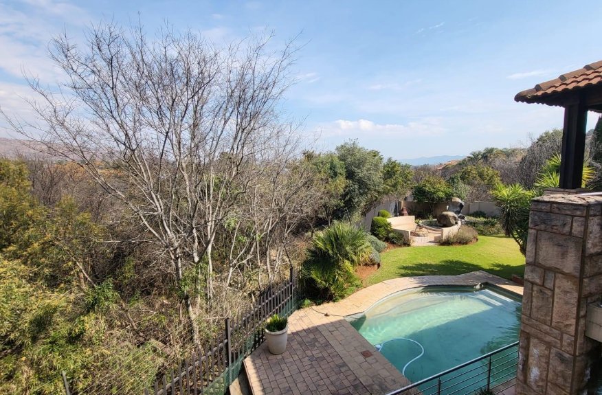 5 Bedroom Property for Sale in Birdwood Estate North West